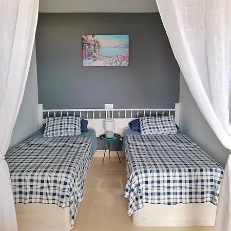 Appartamento Wonderful Sea View In