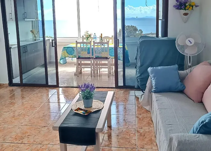 Apartment Wonderful Sea View In Puerto del Carmen (Lanzarote)